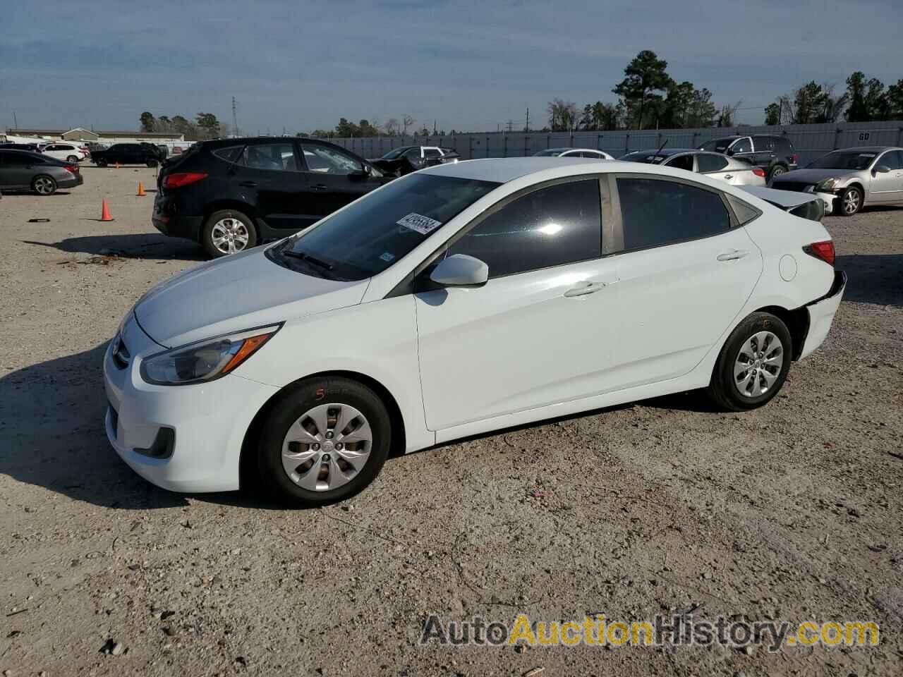 HYUNDAI ACCENT SE, KMHCT4AE3HU174117