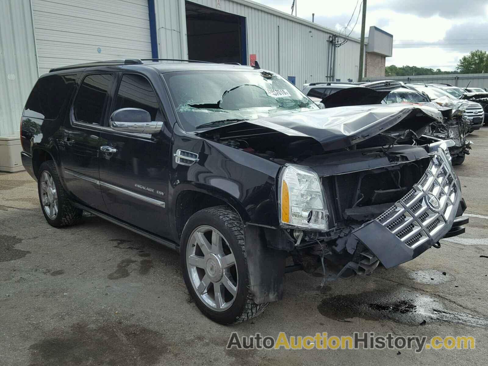 2011 CADILLAC ESCALADE E ESV PREMIUM, 1GYS4JEF4BR121395