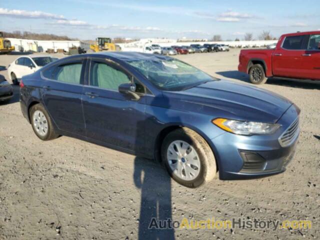 FORD FUSION S, 3FA6P0G71KR213413