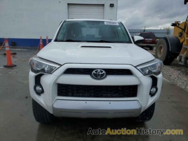 TOYOTA 4RUNNER SR5, JTEBU5JR5K5666795