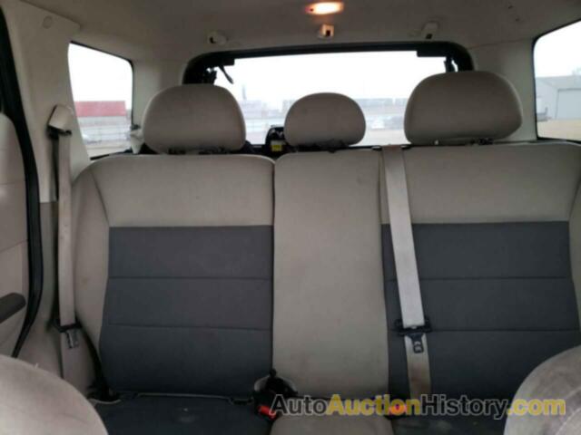 FORD ESCAPE XLT, 1FMCU03108KB03923