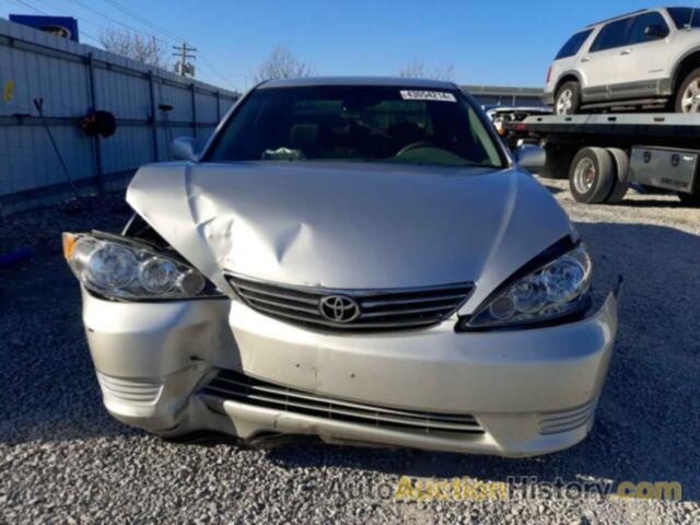 TOYOTA CAMRY LE, 4T1BE32KX6U651658