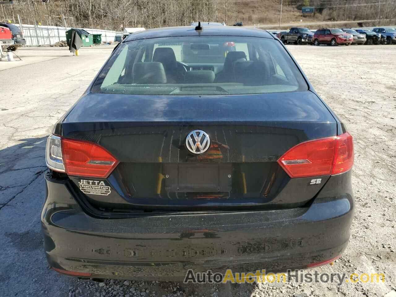 VOLKSWAGEN JETTA SE, 3VWD17AJ9EM402177