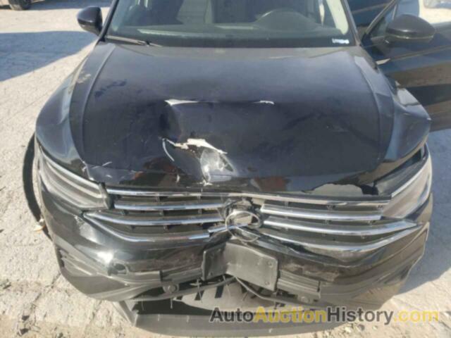 VOLKSWAGEN TIGUAN S, 3VV0B7AX9NM031137