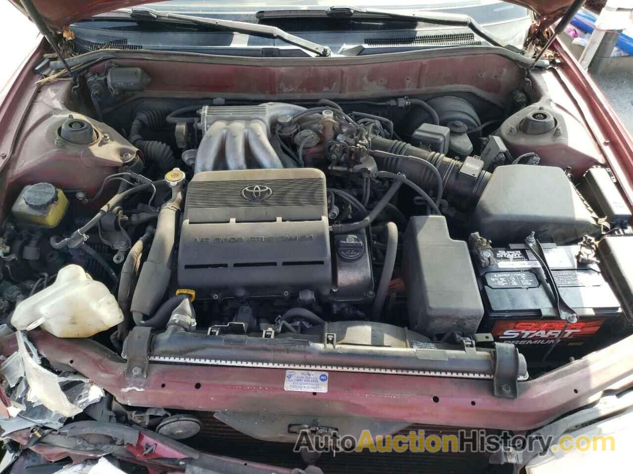 TOYOTA CAMRY XLE, JT2GK13E6R0043172