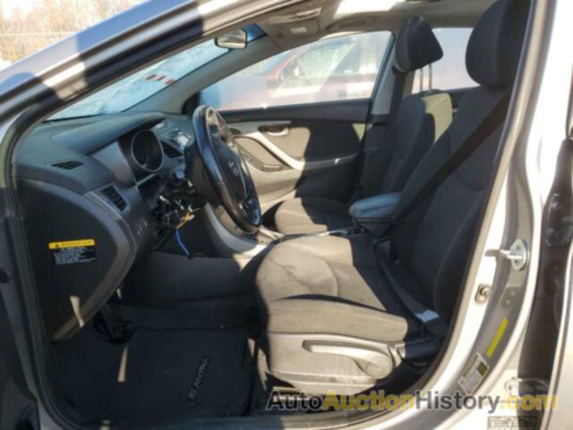 HYUNDAI ELANTRA SE, KMHDH4AE9FU224232