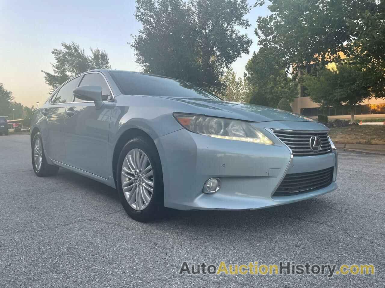 2013 LEXUS ES350 350, JTHBK1GGXD2000236