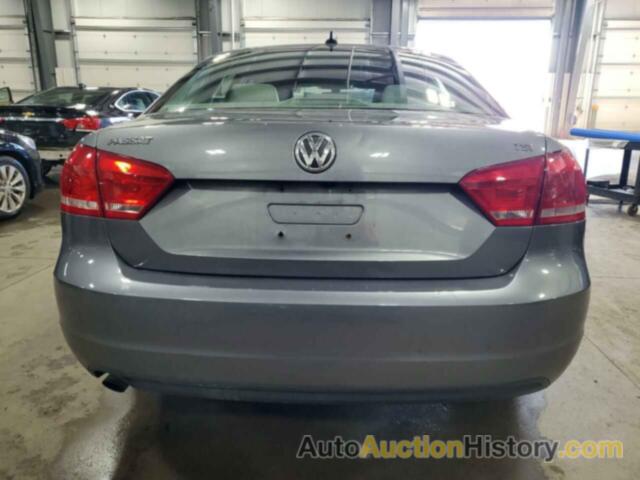 VOLKSWAGEN PASSAT S, 1VWAT7A38FC084022