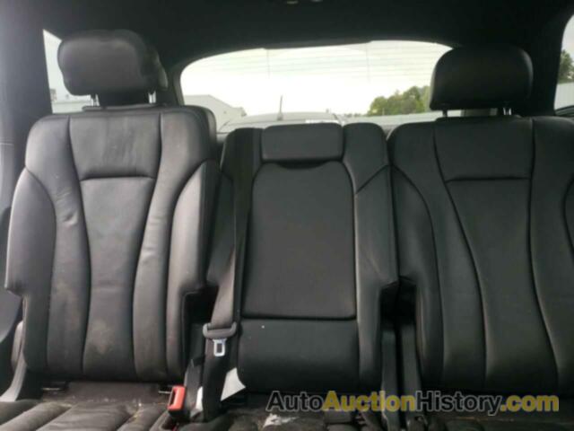 AUDI Q7 PREMIUM, WA1AAAF77HD005870