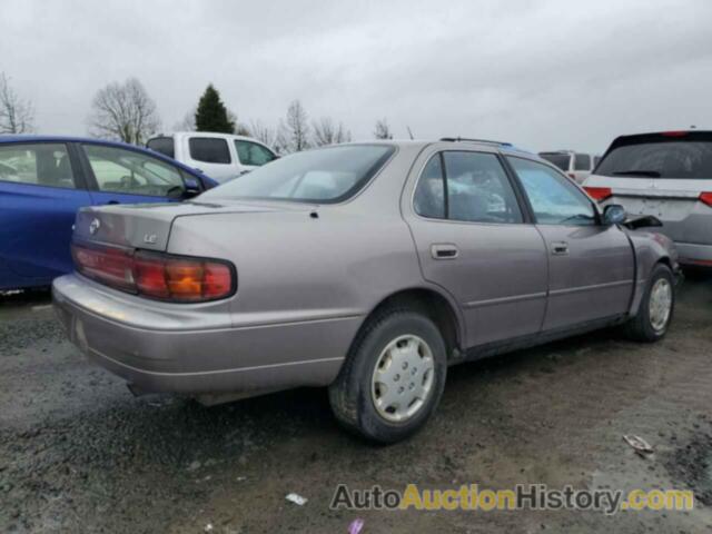 TOYOTA CAMRY LE, JT2SK12E3N0051381