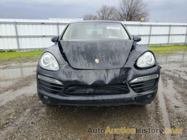 PORSCHE CAYENNE, WP1AA2A22BLA02927