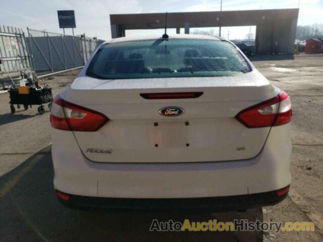 FORD FOCUS SE, 1FAHP3F20CL310893