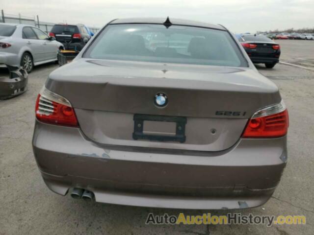 BMW 5 SERIES I, WBANA53525B858277