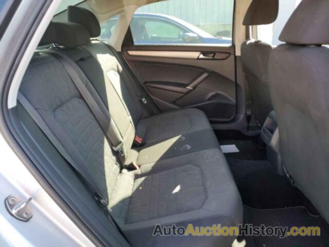 VOLKSWAGEN PASSAT S, 1VWAA7A36LC024127