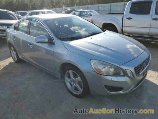 VOLVO S60 T5, YV1612FS9D1204429