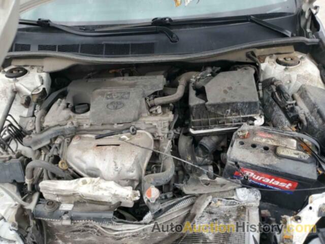 TOYOTA CAMRY LE, 4T4BF1FK5GR569386