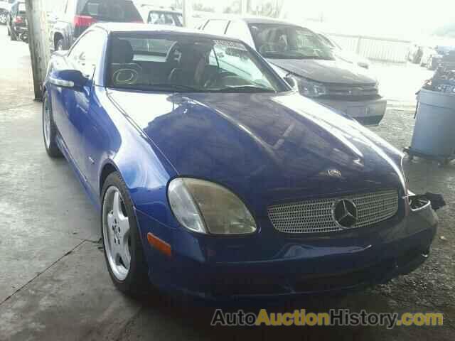 2001 MERCEDES-BENZ SLK320, WDBKK65F91F210077