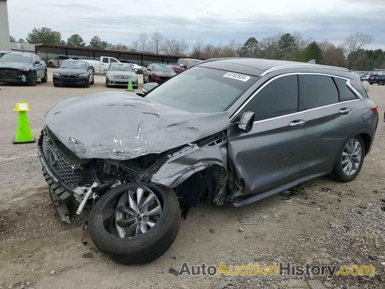 INFINITI QX50 ESSENTIAL, 3PCAJ5M12KF137687