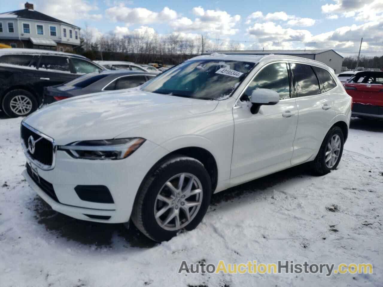 VOLVO XC60 T5 MOMENTUM, YV4102RK1L1598860