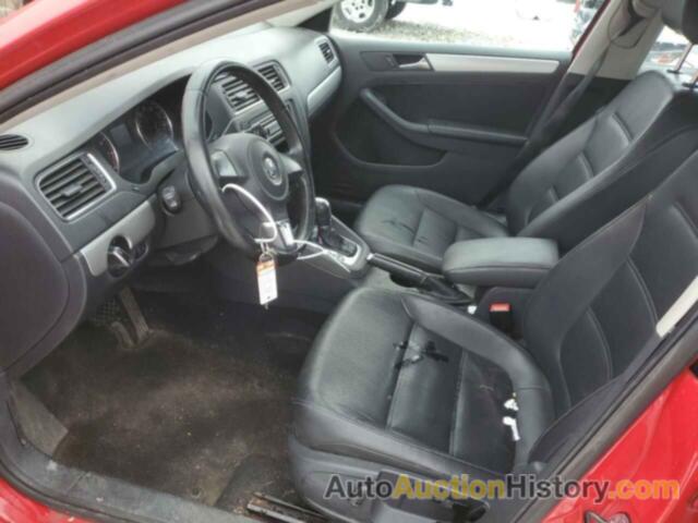 VOLKSWAGEN JETTA SE, 3VWDP7AJ0DM382964