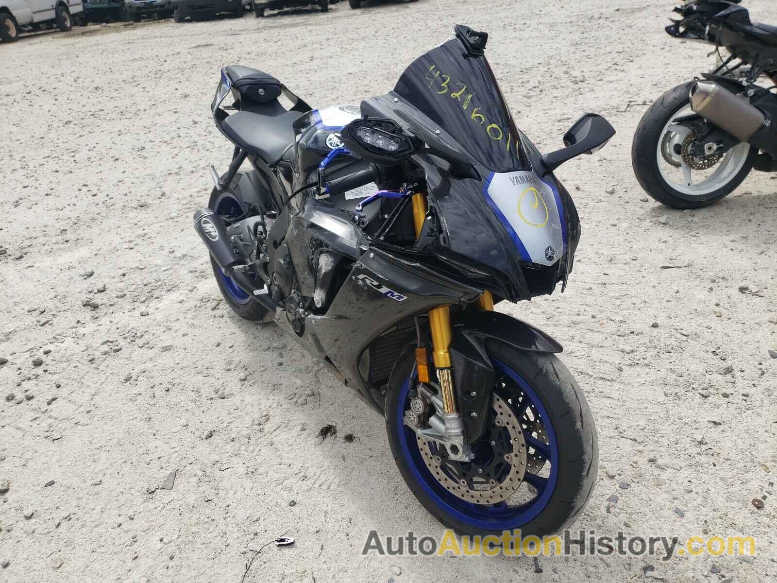 2020 YAMAHA YZFR1M, JYARN67E7LA000391