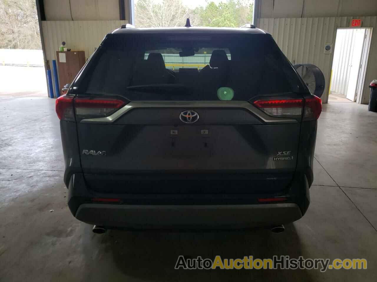 TOYOTA RAV4 XSE, JTMEWRFV3KJ020266