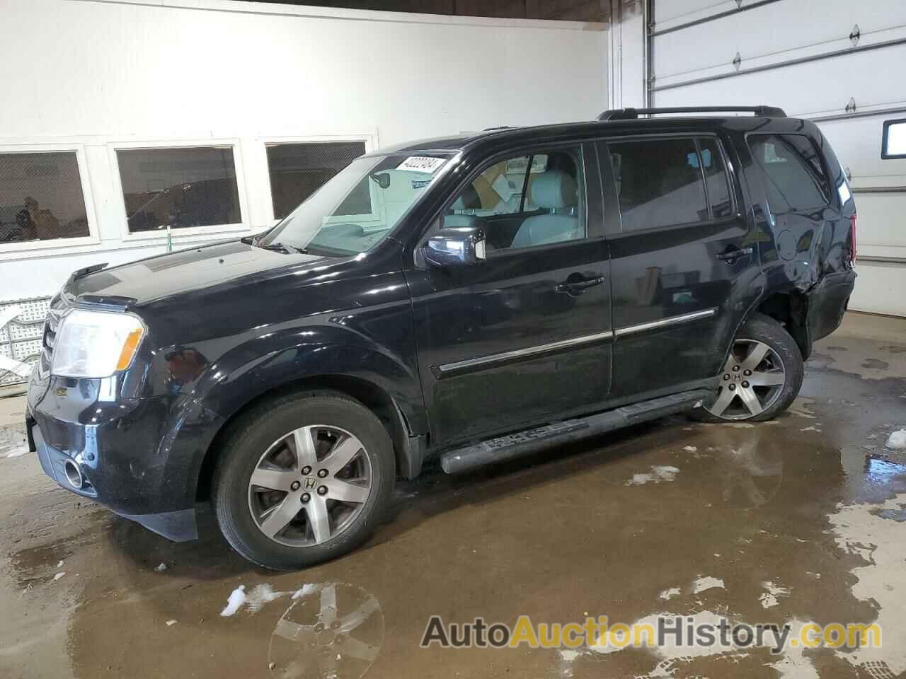 HONDA PILOT TOURING, 5FNYF4H96CB033859