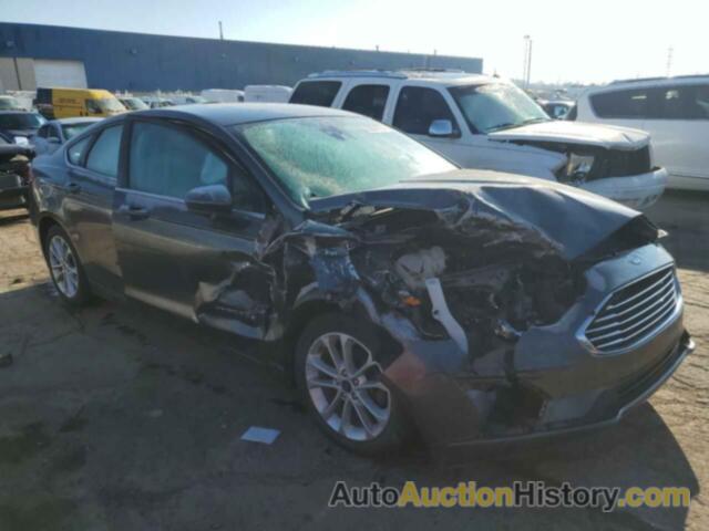 FORD FUSION SE, 3FA6P0LU8KR103051