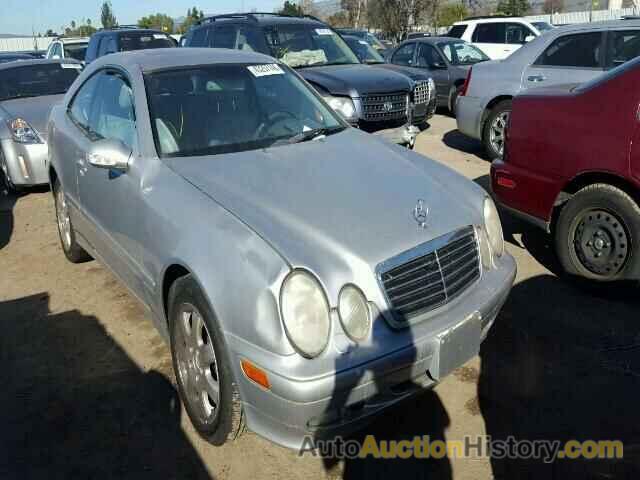 2000 MERCEDES-BENZ CLK320, WDBLJ65G4YF141745