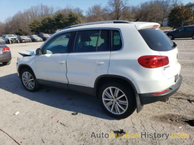 VOLKSWAGEN TIGUAN S, WVGBV7AX0GW561395