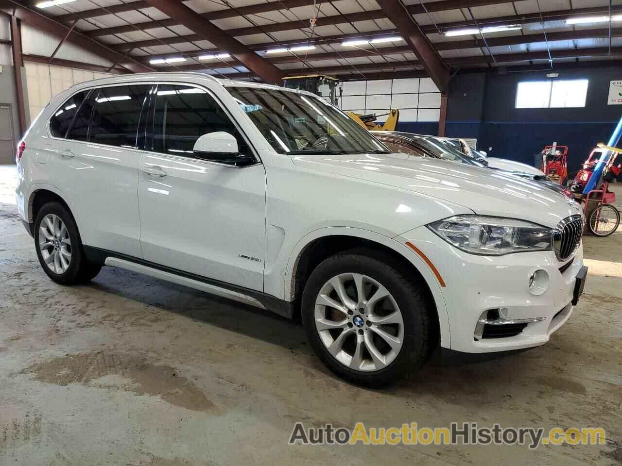 BMW X5 XDRIVE50I, 5UXKR6C52E0C03201