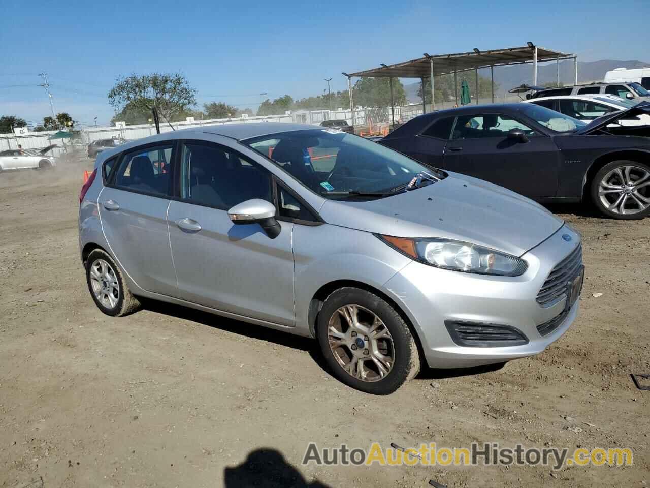 FORD FIESTA SE, 3FADP4EJ3EM108161