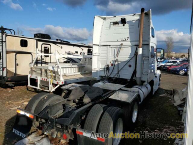 VOLVO VN VNL, 4V4NC9EH1DN140300