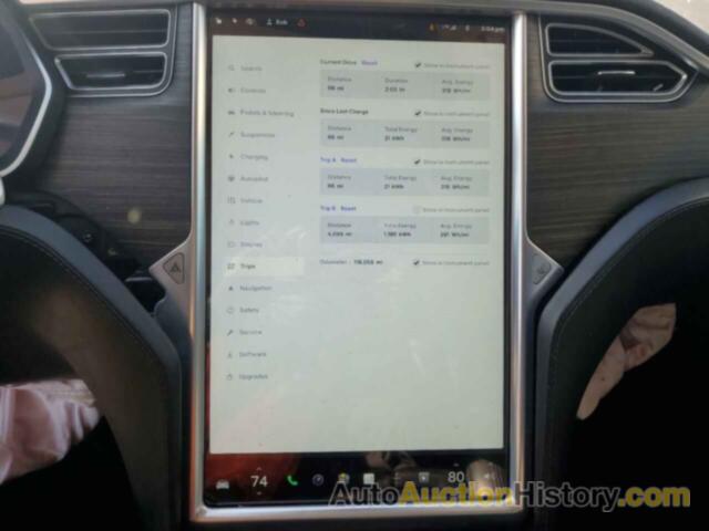 TESLA MODEL S 70D, 5YJSA1S2XFF084882