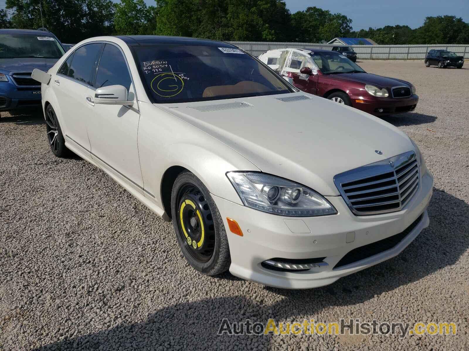 2013 MERCEDES-BENZ S CLASS 550, WDDNG7DB4DA532900