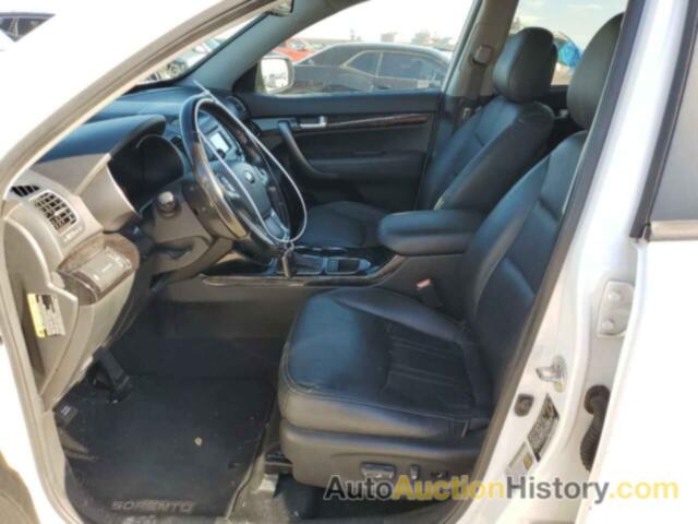 KIA SORENTO LX, 5XYKT3A64EG493249