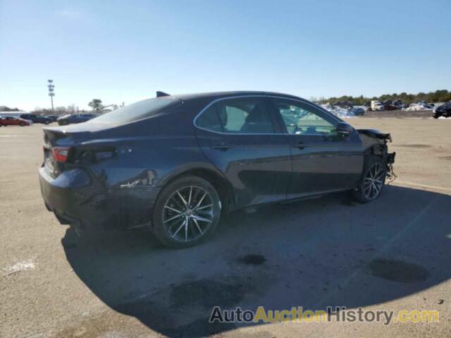 TOYOTA CAMRY SE, 4T1G11AKXNU685394