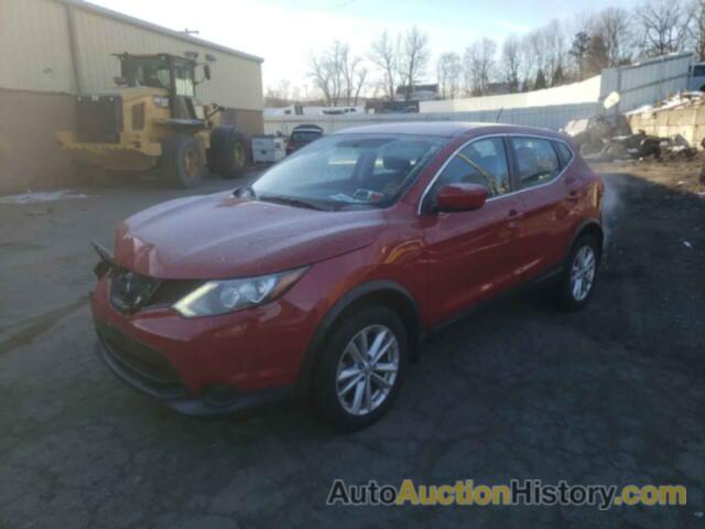 NISSAN ROGUE S, JN1BJ1CR9HW129971