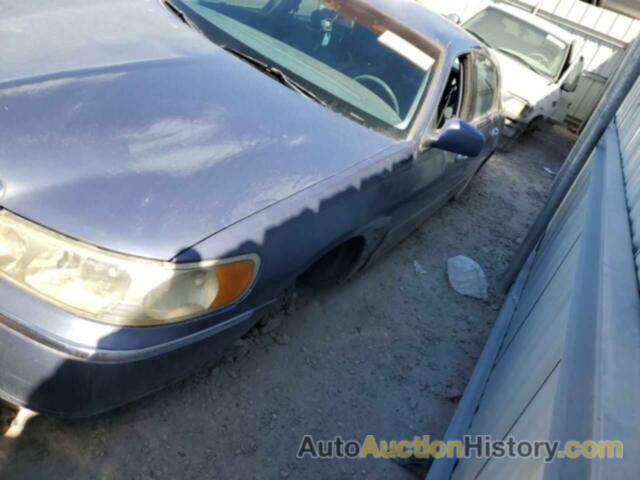 LINCOLN TOWNCAR SIGNATURE, 1LNHM82W6YY941310