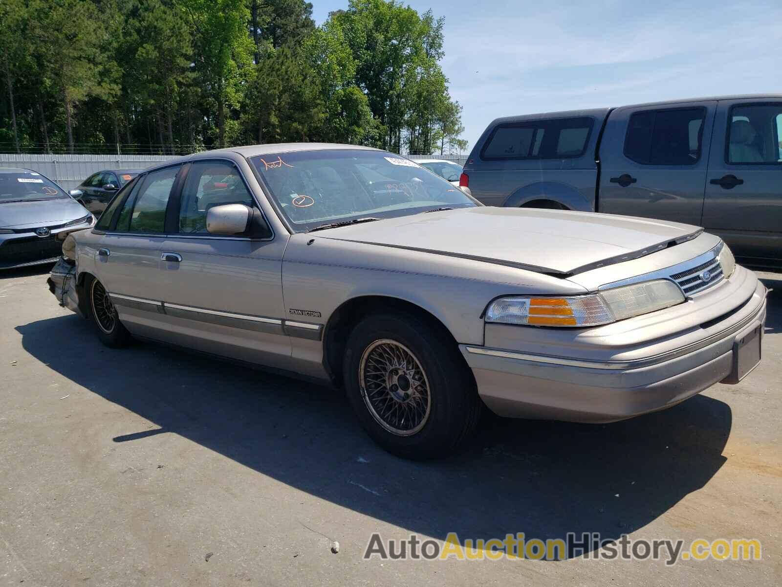 1994 FORD CROWN VIC LX, 2FALP74W4RX116967