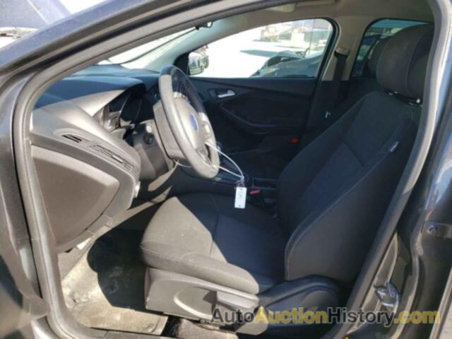 FORD FOCUS SE, 1FADP3F24HL319022