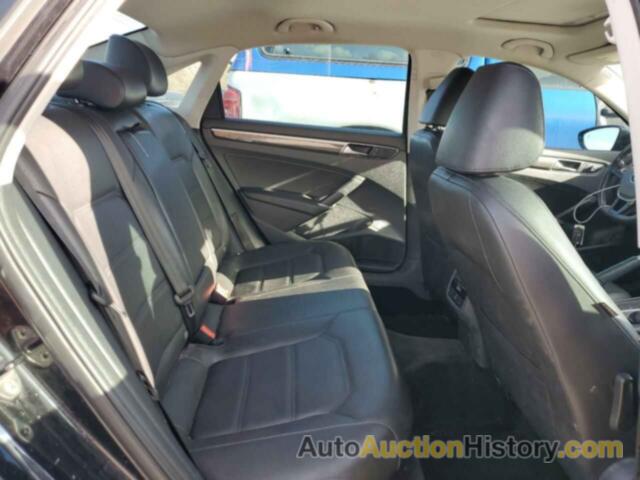 VOLKSWAGEN PASSAT SE, 1VWGT7A32HC009989