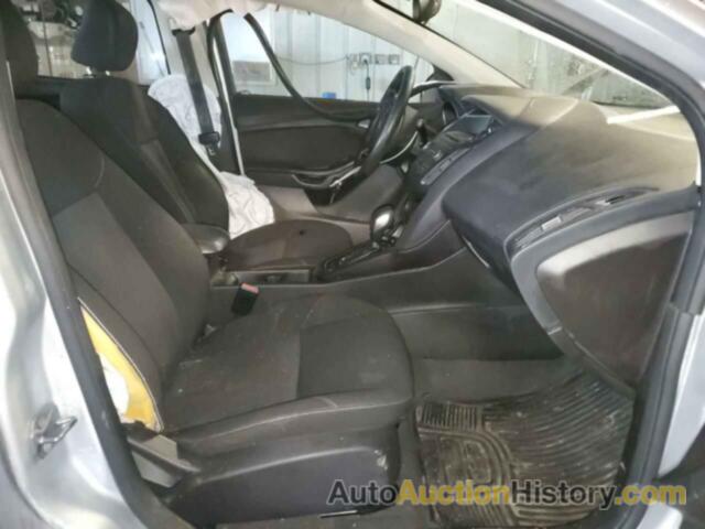 FORD FOCUS SE, 1FADP3F27HL223031