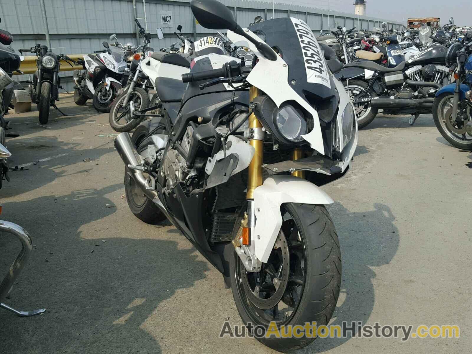 2013 BMW S 1000 RR, WB1053403DZL18643