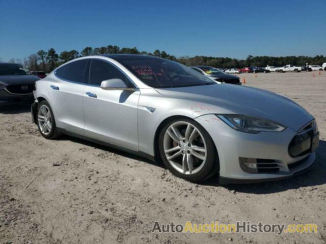 TESLA MODEL S, 5YJSA1AG3DFP13103