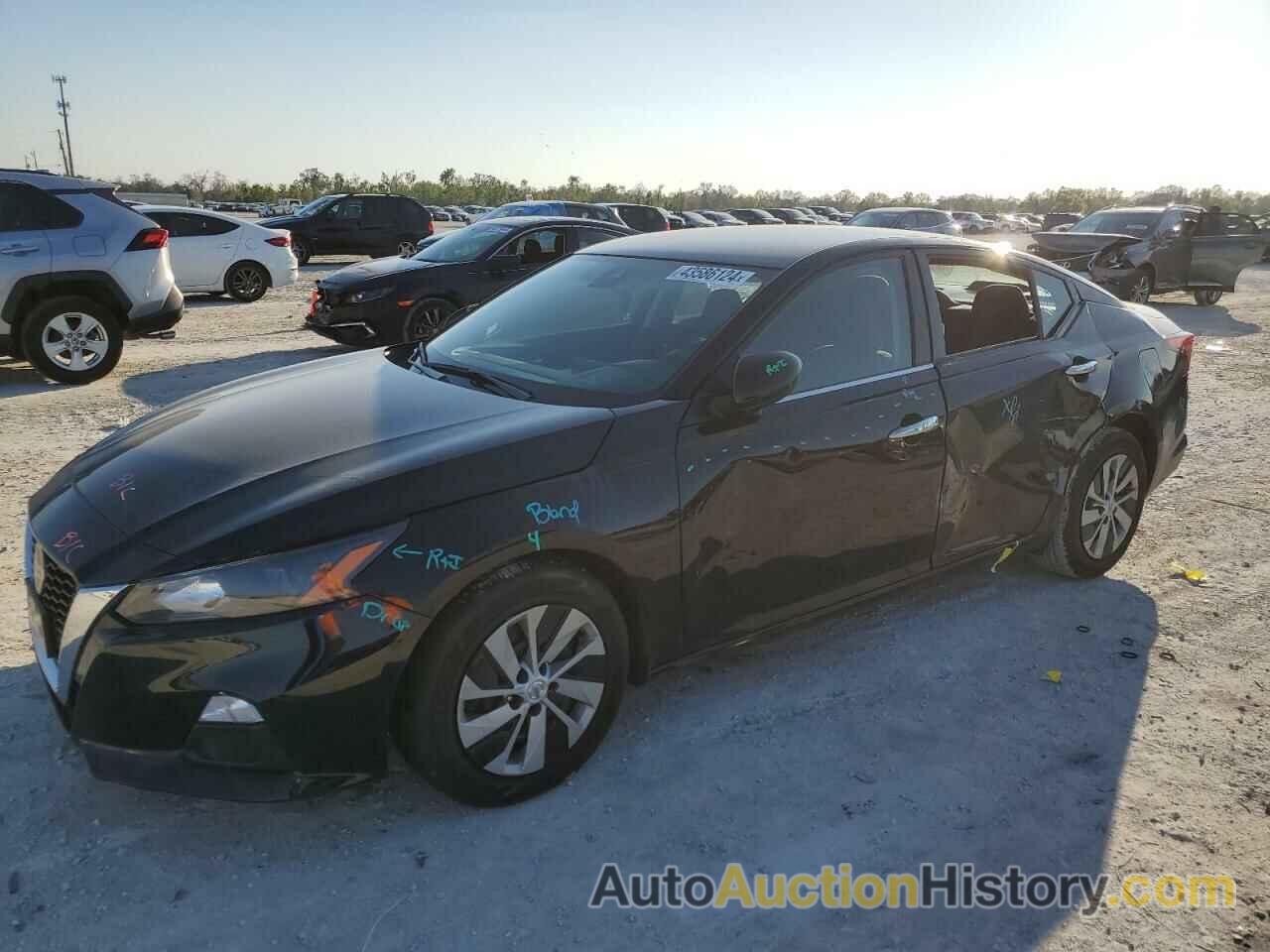 NISSAN ALTIMA S, 1N4BL4BV4NN424913