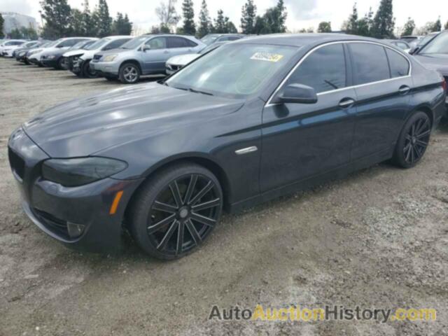 BMW 5 SERIES I, WBAFR1C54BDS35412