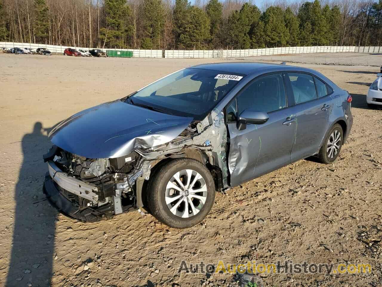 TOYOTA COROLLA LE, JTDEAMDE5NJ036347