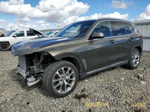 BMW X5 XDRIVE40I, 5UXCR6C0XN9J68490