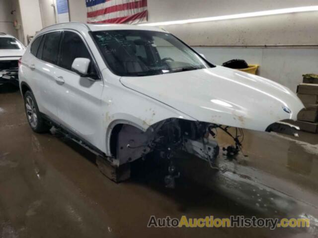 BMW X1 XDRIVE28I, WBXHT3C37H5F71393